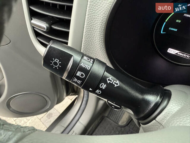 Серый Киа Soul, объемом двигателя 0 л и пробегом 111 тыс. км за 7100 $, фото 29 на Automoto.ua