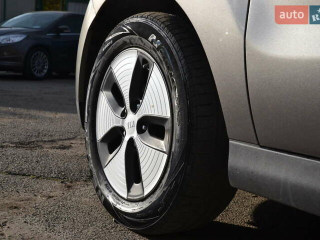 Сірий Кіа Soul, об'ємом двигуна 0 л та пробігом 148 тис. км за 5800 $, фото 43 на Automoto.ua