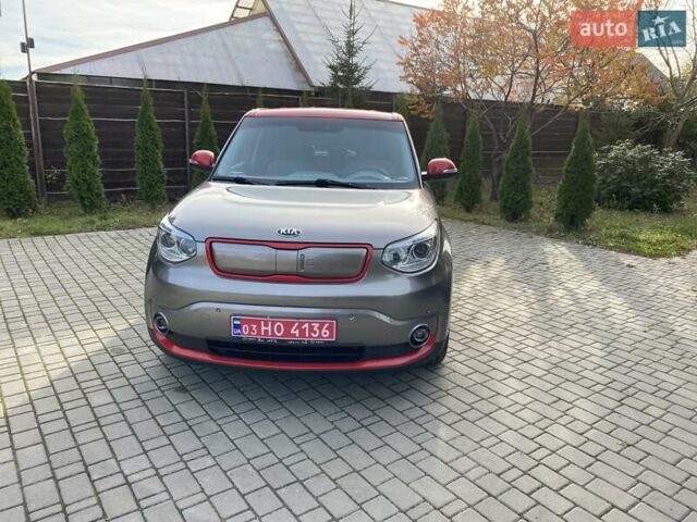 Серый Киа Soul, объемом двигателя 0 л и пробегом 135 тыс. км за 7299 $, фото 1 на Automoto.ua
