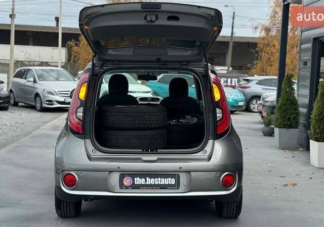 Серый Киа Soul, объемом двигателя 0 л и пробегом 123 тыс. км за 6950 $, фото 20 на Automoto.ua