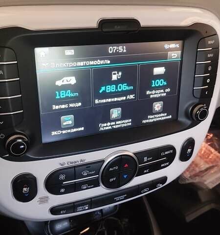 Сірий Кіа Soul, об'ємом двигуна 0 л та пробігом 120 тис. км за 7500 $, фото 7 на Automoto.ua