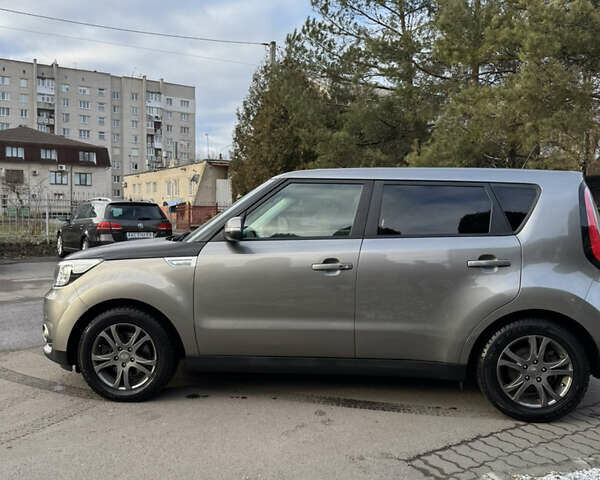 Серый Киа Soul, объемом двигателя 0 л и пробегом 119 тыс. км за 5750 $, фото 34 на Automoto.ua