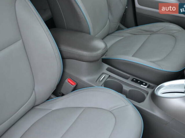 Киа Soul 2016 в Луцке на Automoto.ua Серый Киа Soul, объемом двигателя 0 л и пробегом 125 тыс. км за 5999 $, фото 22 на Automoto.ua