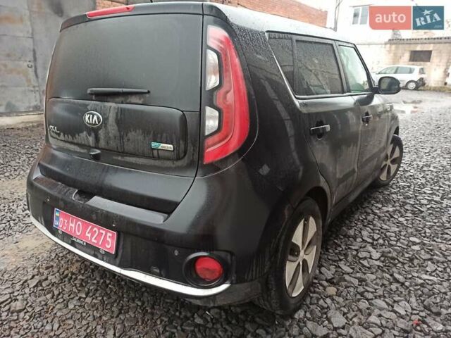 Сірий Кіа Soul, об'ємом двигуна 0 л та пробігом 130 тис. км за 7690 $, фото 7 на Automoto.ua
