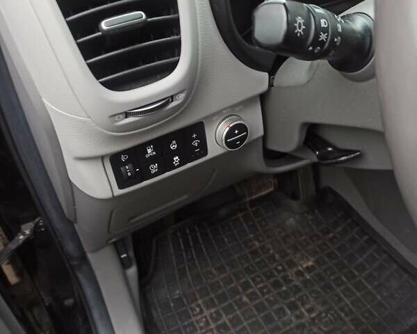 Сірий Кіа Soul, об'ємом двигуна 0 л та пробігом 130 тис. км за 7690 $, фото 4 на Automoto.ua