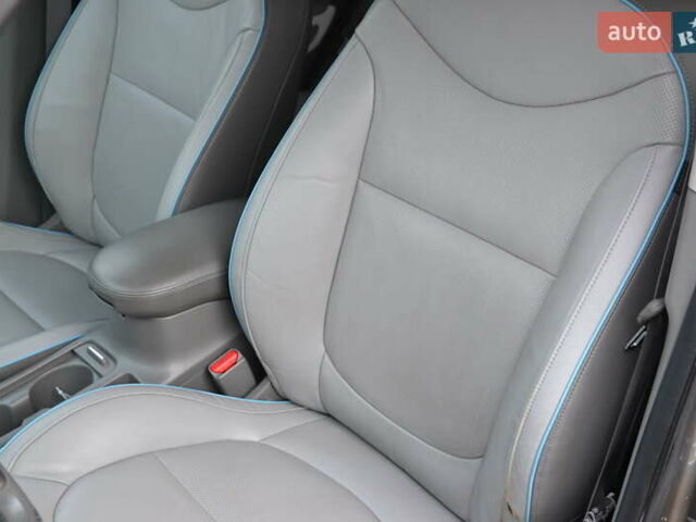 Киа Soul 2016 в Луцке на Automoto.ua Серый Киа Soul, объемом двигателя 0 л и пробегом 100 тыс. км за 11500 $, фото 13 на Automoto.ua