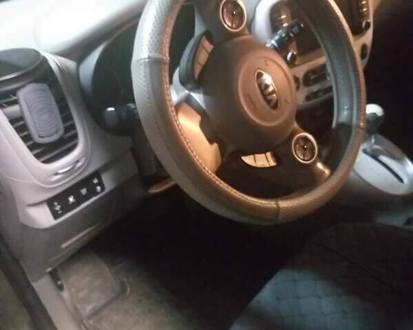 Сірий Кіа Soul, об'ємом двигуна 0 л та пробігом 74 тис. км за 8500 $, фото 4 на Automoto.ua
