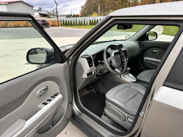 Киа Soul 2016 в Луцке на Automoto.ua Серый Киа Soul, объемом двигателя 0 л и пробегом 110 тыс. км за 9600 $, фото 14 на Automoto.ua