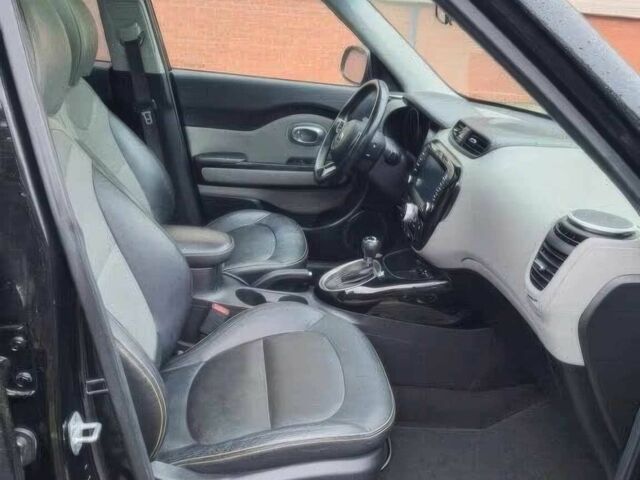 Серый Киа Soul, объемом двигателя 2 л и пробегом 76 тыс. км за 6300 $, фото 9 на Automoto.ua