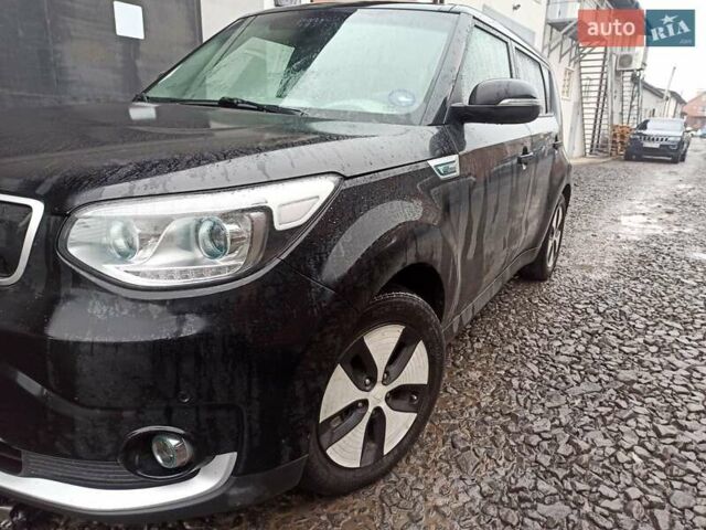 Сірий Кіа Soul, об'ємом двигуна 0 л та пробігом 130 тис. км за 7690 $, фото 9 на Automoto.ua