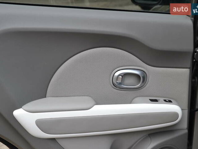 Киа Soul 2016 в Луцке на Automoto.ua Серый Киа Soul, объемом двигателя 0 л и пробегом 100 тыс. км за 11500 $, фото 16 на Automoto.ua