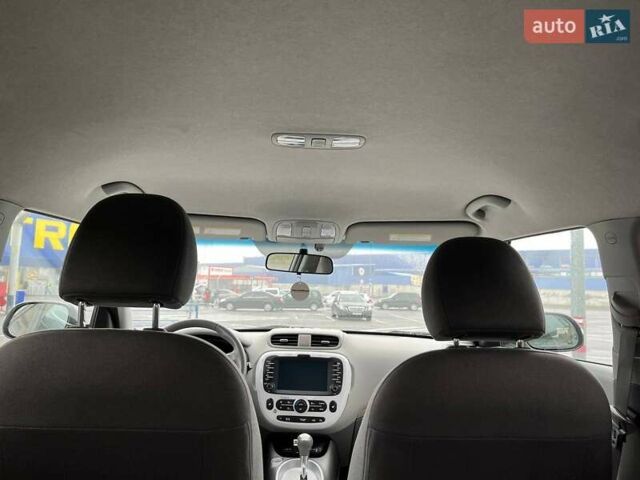 Серый Киа Soul, объемом двигателя 0 л и пробегом 42 тыс. км за 10900 $, фото 42 на Automoto.ua