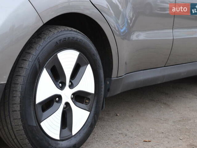 Киа Soul 2016 в Луцке на Automoto.ua Серый Киа Soul, объемом двигателя 0 л и пробегом 100 тыс. км за 11500 $, фото 39 на Automoto.ua