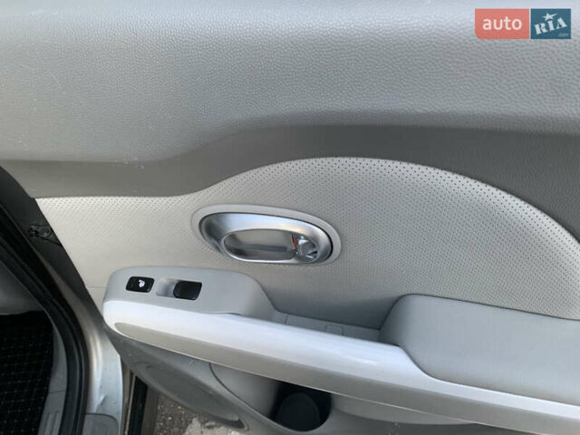Сірий Кіа Soul, об'ємом двигуна 0 л та пробігом 142 тис. км за 7250 $, фото 7 на Automoto.ua