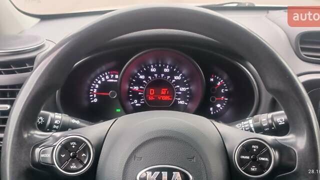 Киа Soul 2016 в Першотравенске на Automoto.ua Серый Киа Soul, объемом двигателя 2 л и пробегом 75 тыс. км за 13500 $, фото 17 на Automoto.ua