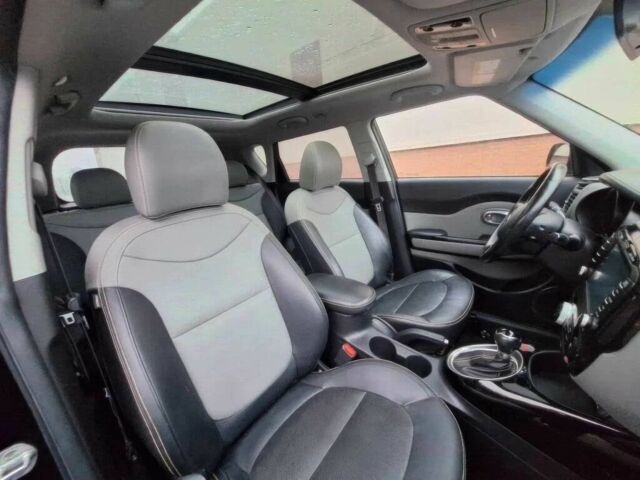 Серый Киа Soul, объемом двигателя 2 л и пробегом 76 тыс. км за 6300 $, фото 8 на Automoto.ua