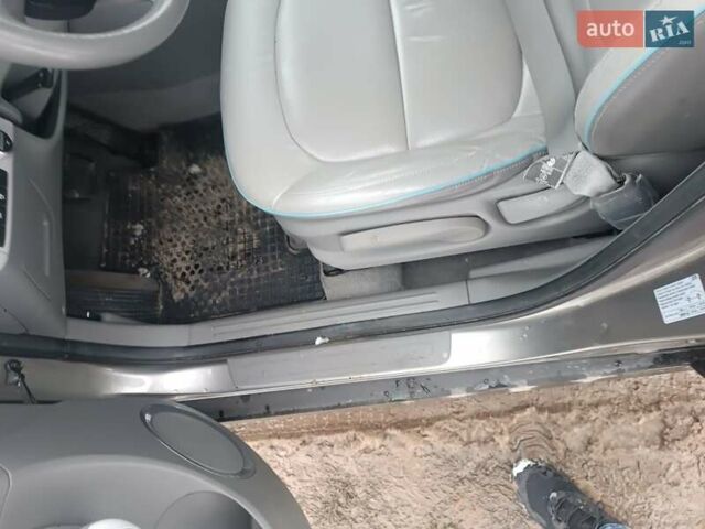 Серый Киа Soul, объемом двигателя 0 л и пробегом 99 тыс. км за 6700 $, фото 16 на Automoto.ua