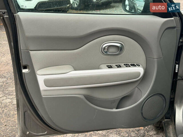 Киа Soul 2017 в Виннице на Automoto.ua Серый Киа Soul, объемом двигателя 0 л и пробегом 108 тыс. км за 10390 $, фото 10 на Automoto.ua