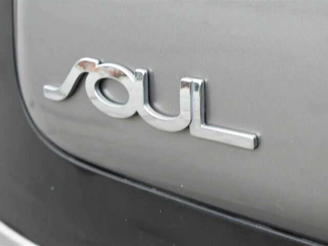 Серый Киа Soul, объемом двигателя 0.16 л и пробегом 162 тыс. км за 6500 $, фото 6 на Automoto.ua