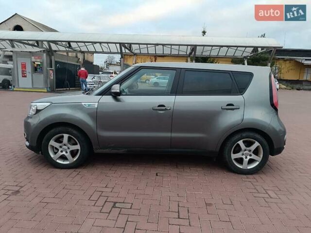 Серый Киа Soul, объемом двигателя 0 л и пробегом 130 тыс. км за 6150 $, фото 11 на Automoto.ua