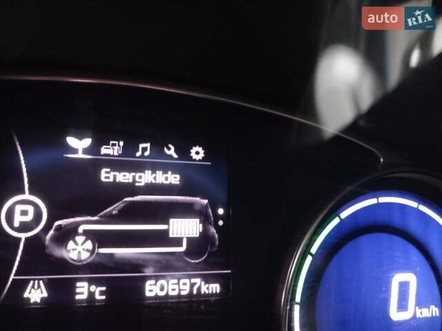 Серый Киа Soul, объемом двигателя 0 л и пробегом 60 тыс. км за 11700 $, фото 13 на Automoto.ua