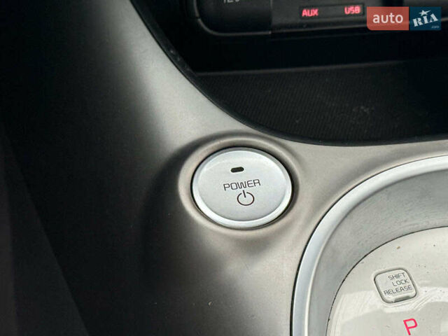 Киа Soul 2017 в Виннице на Automoto.ua Серый Киа Soul, объемом двигателя 0 л и пробегом 108 тыс. км за 10390 $, фото 29 на Automoto.ua