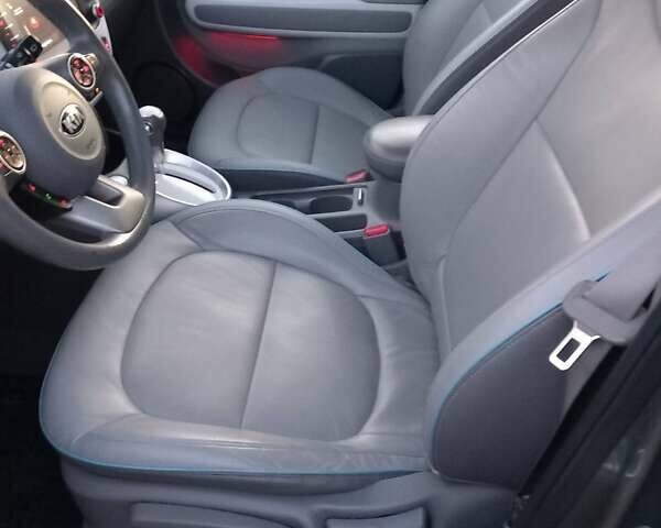 Сірий Кіа Soul, об'ємом двигуна 0 л та пробігом 105 тис. км за 11200 $, фото 21 на Automoto.ua