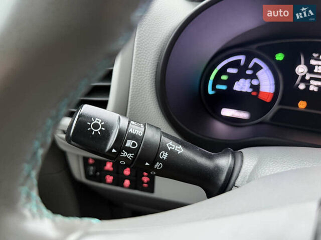 Сірий Кіа Soul, об'ємом двигуна 0 л та пробігом 141 тис. км за 10444 $, фото 20 на Automoto.ua