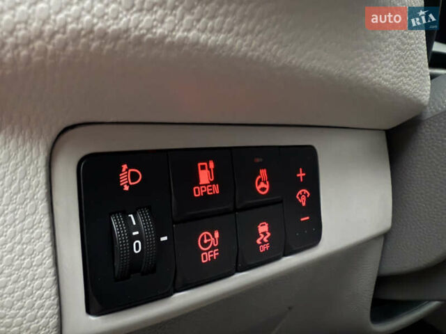 Сірий Кіа Soul, об'ємом двигуна 0 л та пробігом 141 тис. км за 10444 $, фото 22 на Automoto.ua