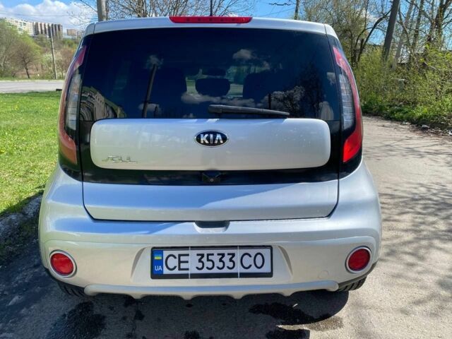Серый Киа Soul, объемом двигателя 2 л и пробегом 101 тыс. км за 12800 $, фото 2 на Automoto.ua