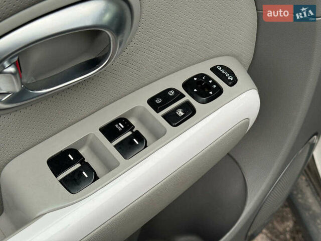 Киа Soul 2017 в Виннице на Automoto.ua Серый Киа Soul, объемом двигателя 0 л и пробегом 108 тыс. км за 10390 $, фото 11 на Automoto.ua