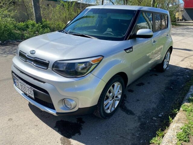 Серый Киа Soul, объемом двигателя 2 л и пробегом 101 тыс. км за 12800 $, фото 1 на Automoto.ua
