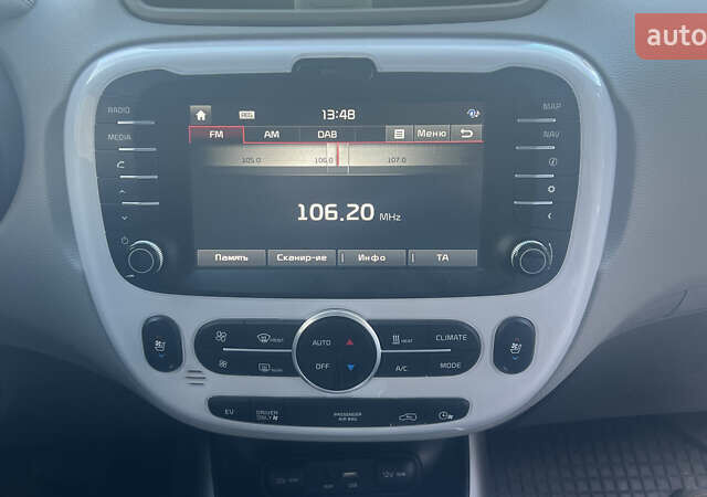 Киа Soul 2017 в Львове на Automoto.ua Серый Киа Soul, объемом двигателя 0 л и пробегом 140 тыс. км за 9800 $, фото 16 на Automoto.ua