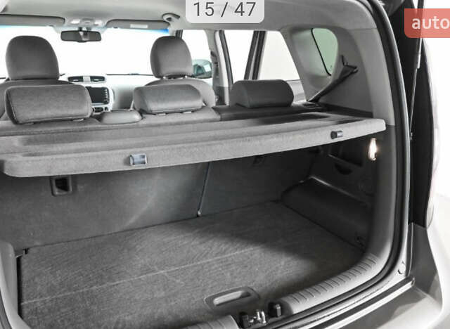 Сірий Кіа Soul, об'ємом двигуна 0 л та пробігом 141 тис. км за 10444 $, фото 13 на Automoto.ua