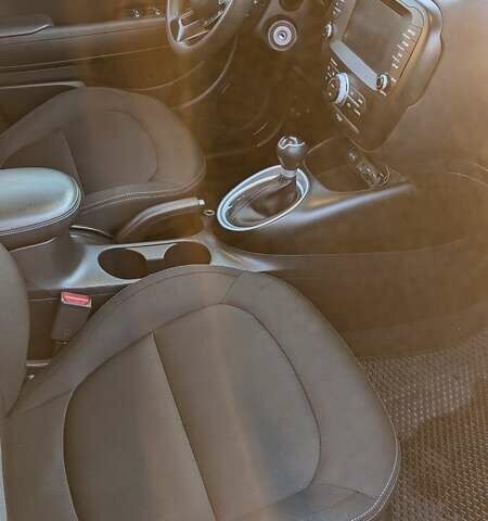 Сірий Кіа Soul, об'ємом двигуна 2 л та пробігом 108 тис. км за 11300 $, фото 14 на Automoto.ua