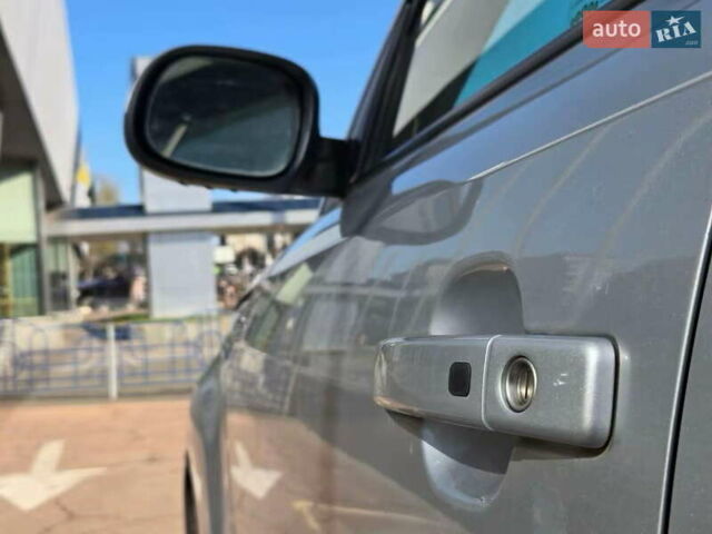 Серый Киа Soul, объемом двигателя 0 л и пробегом 116 тыс. км за 8900 $, фото 9 на Automoto.ua