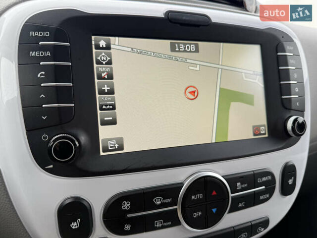 Сірий Кіа Soul, об'ємом двигуна 0 л та пробігом 141 тис. км за 10444 $, фото 19 на Automoto.ua