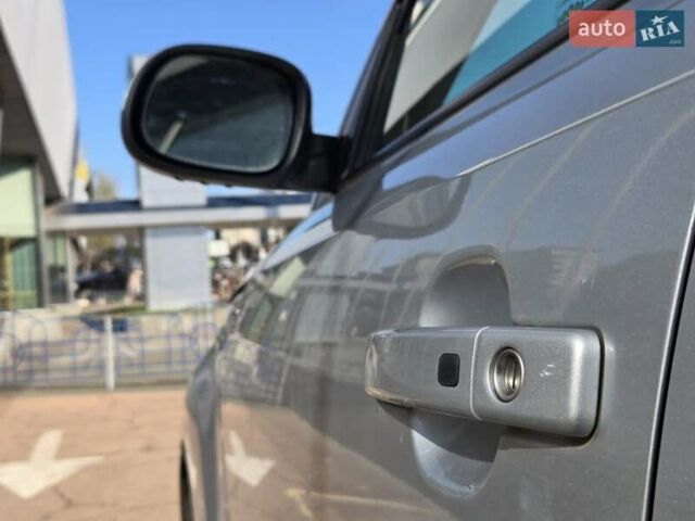 Сірий Кіа Soul, об'ємом двигуна 0 л та пробігом 116 тис. км за 9700 $, фото 27 на Automoto.ua