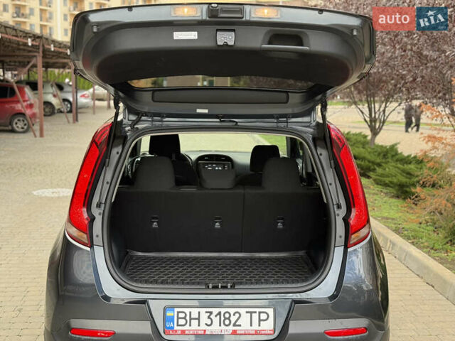 Серый Киа Soul, объемом двигателя 2 л и пробегом 30 тыс. км за 16500 $, фото 16 на Automoto.ua