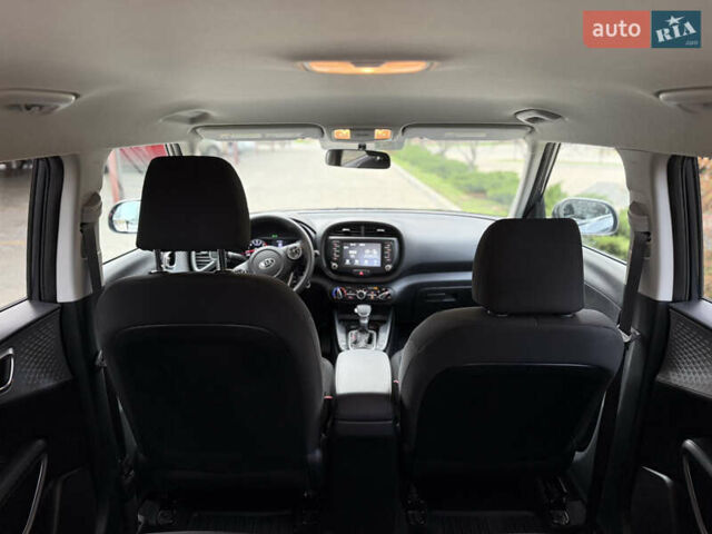 Серый Киа Soul, объемом двигателя 2 л и пробегом 30 тыс. км за 16500 $, фото 15 на Automoto.ua
