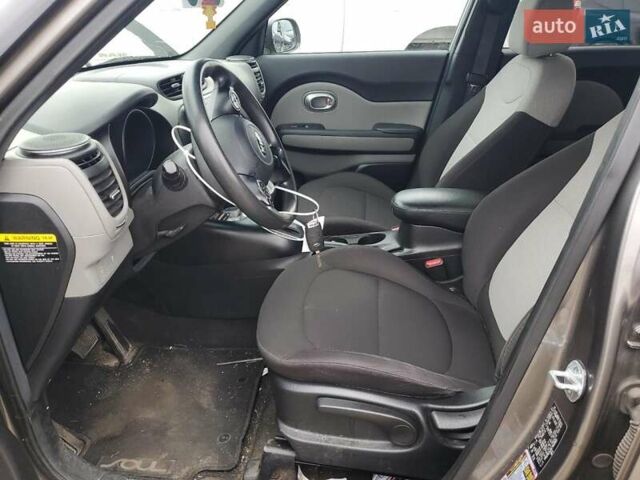 Серый Киа Soul, объемом двигателя 1.6 л и пробегом 78 тыс. км за 2800 $, фото 6 на Automoto.ua