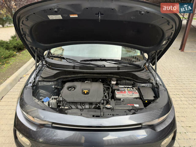 Серый Киа Soul, объемом двигателя 2 л и пробегом 30 тыс. км за 16999 $, фото 26 на Automoto.ua