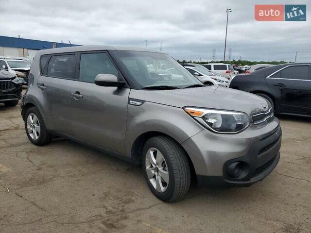 Серый Киа Soul, объемом двигателя 1.6 л и пробегом 78 тыс. км за 2800 $, фото 3 на Automoto.ua