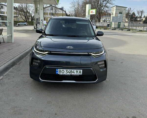 Сірий Кіа Soul, об'ємом двигуна 0 л та пробігом 65 тис. км за 18000 $, фото 6 на Automoto.ua