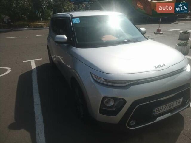 Серый Киа Soul, объемом двигателя 2 л и пробегом 63 тыс. км за 15700 $, фото 7 на Automoto.ua