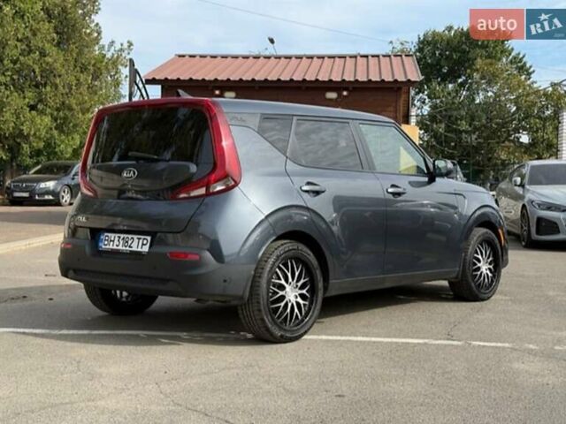 Серый Киа Soul, объемом двигателя 2 л и пробегом 29 тыс. км за 16500 $, фото 9 на Automoto.ua