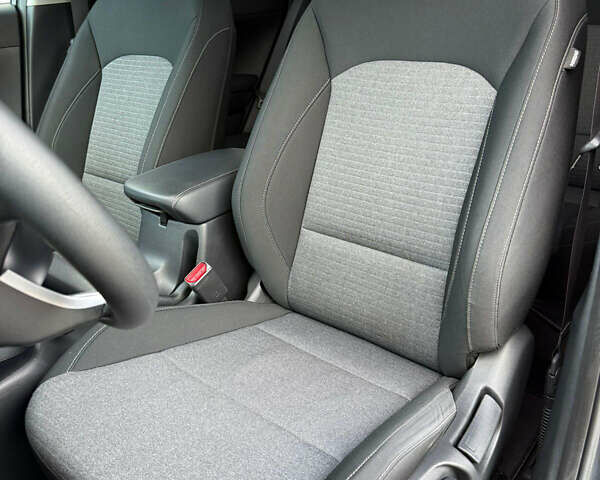 Серый Киа Soul, объемом двигателя 0 л и пробегом 37 тыс. км за 15300 $, фото 18 на Automoto.ua