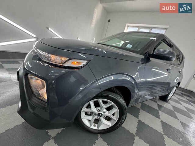 Серый Киа Soul, объемом двигателя 2 л и пробегом 104 тыс. км за 14999 $, фото 111 на Automoto.ua