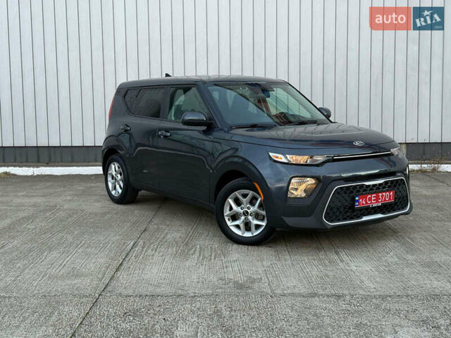 Серый Киа Soul, объемом двигателя 0 л и пробегом 37 тыс. км за 15300 $, фото 3 на Automoto.ua