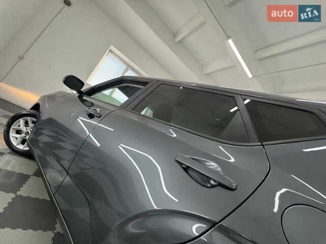 Серый Киа Soul, объемом двигателя 2 л и пробегом 104 тыс. км за 14999 $, фото 178 на Automoto.ua